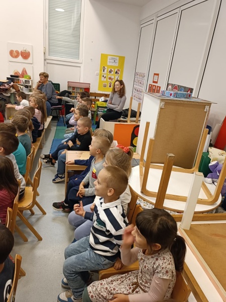 Zabavna prijepodneva uz mađioničara po imenu Jozo Bozo! - slika broj: 1