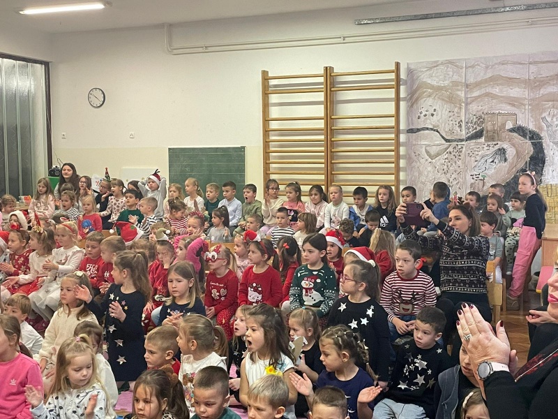 BOŽIĆNA PRIREDBA U TOMAŠEVIĆEVOJ - slika broj: 10