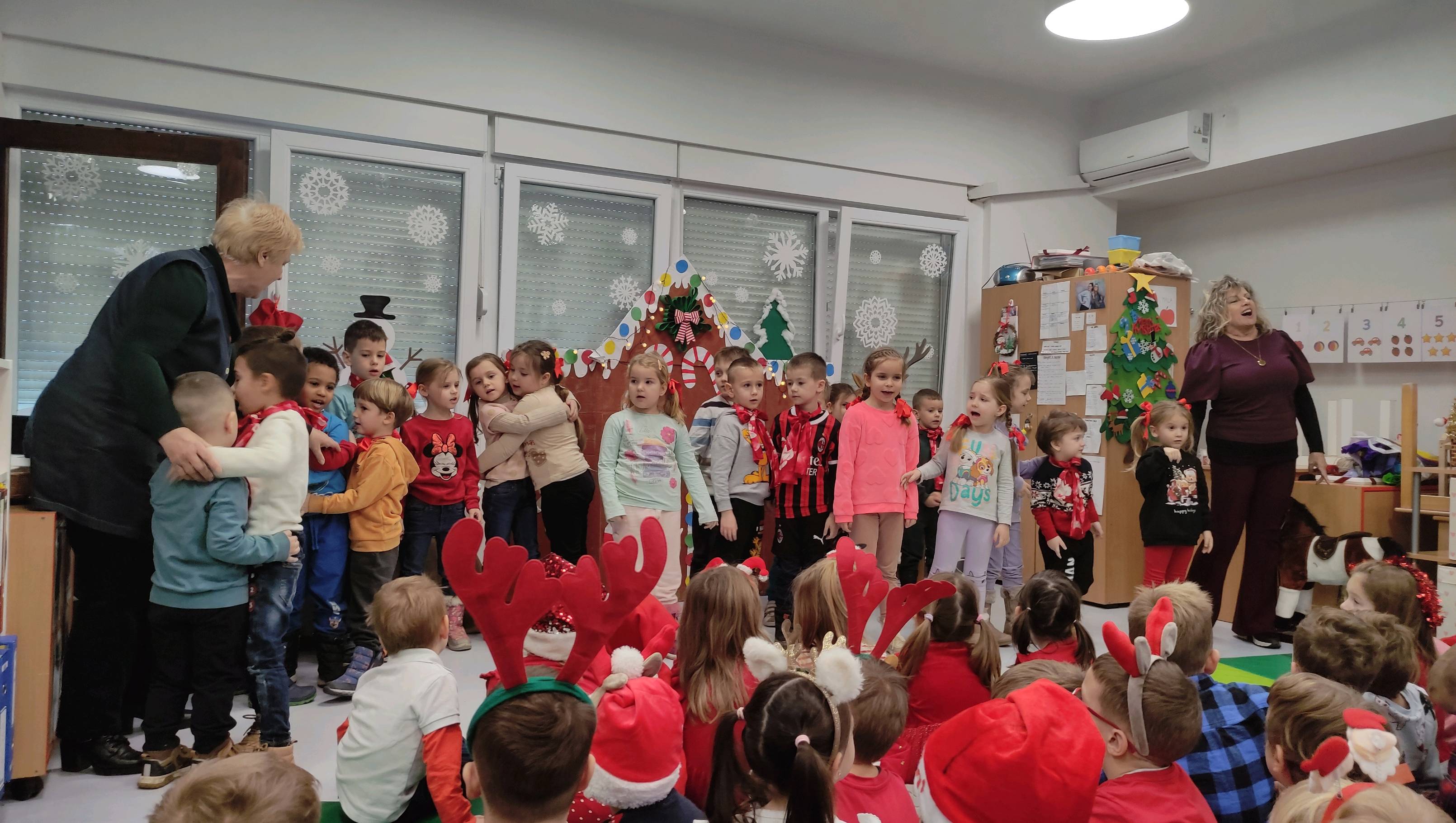 Božićna priredba u PO Koprivnička - slika broj: 7