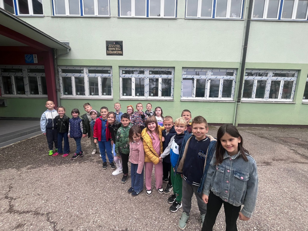 Posjet predškolskih skupina Osnovnoj školi Eugen Kvaternik - slika broj: 4
