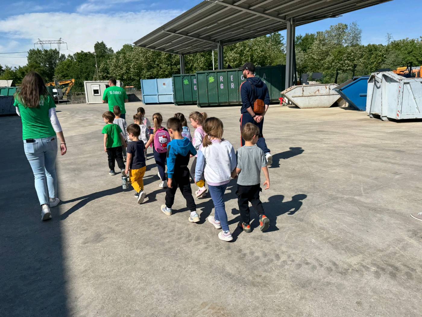 Žireki u posjeti reciklažnom dvorištu u Mraclinu - slika broj: 10